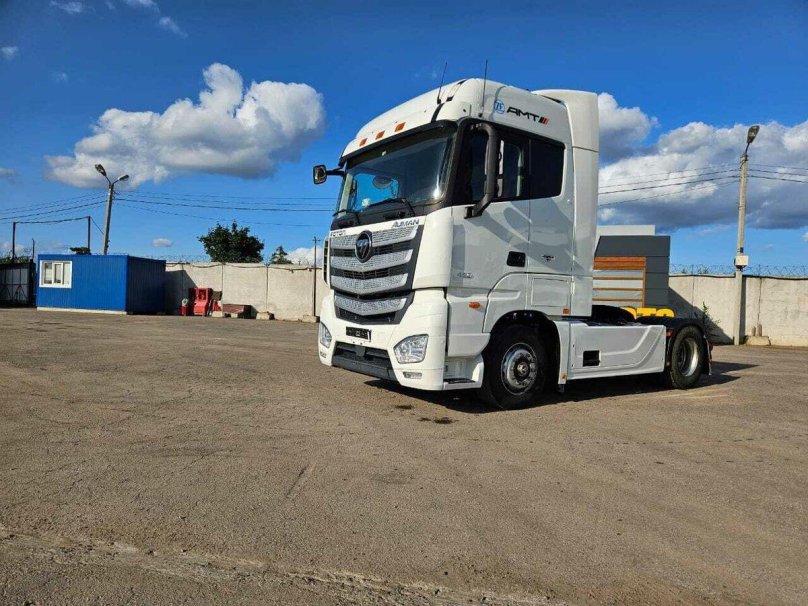 Фото фатон тягач 6на 4