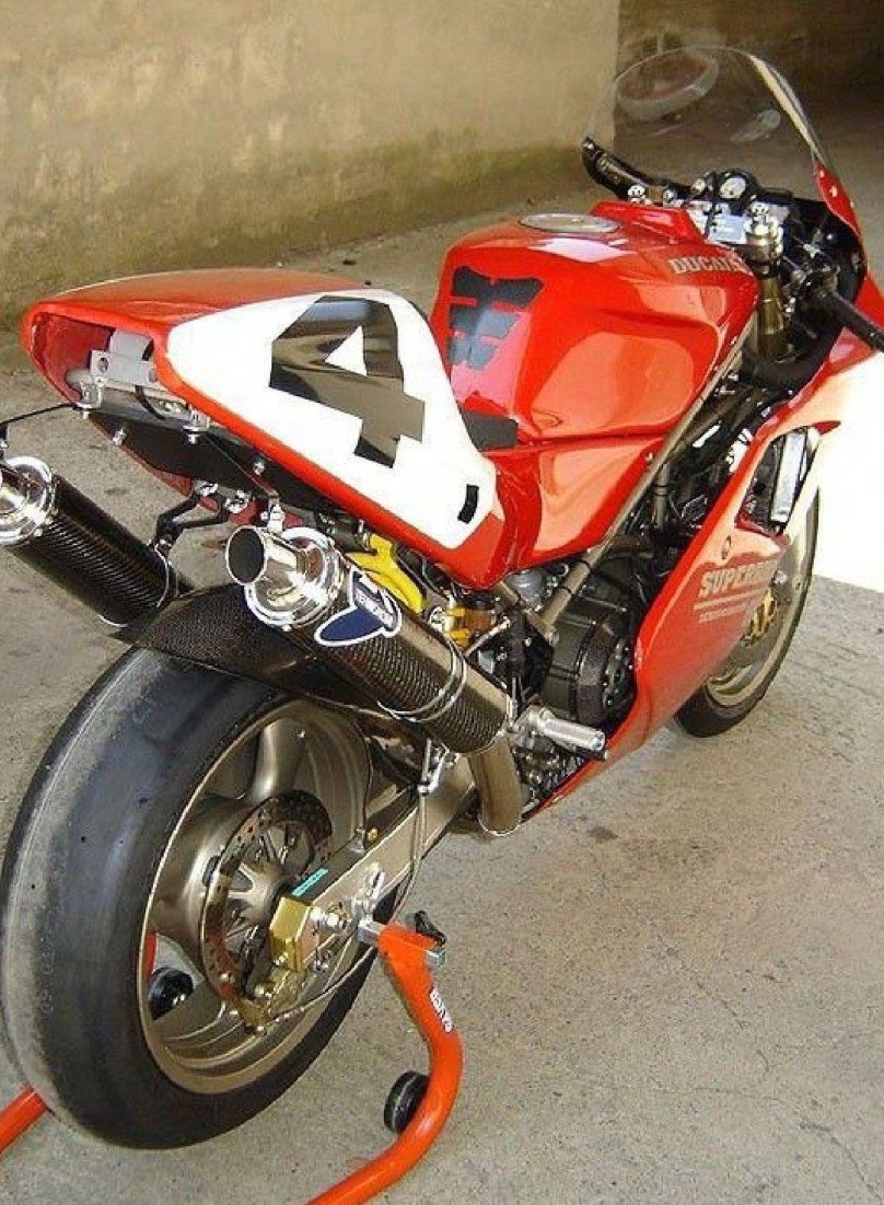 Ducati 888