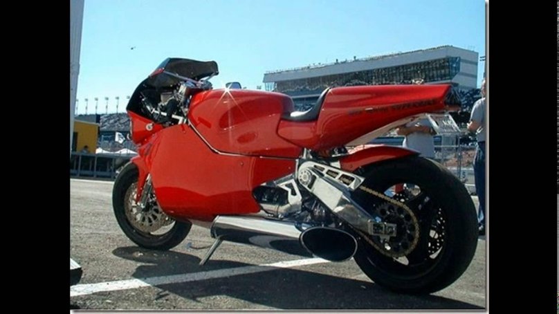 MTT Turbine Superbike y2k