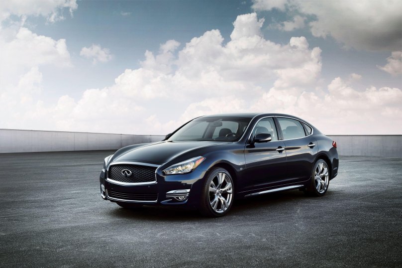 Infiniti q70 2017