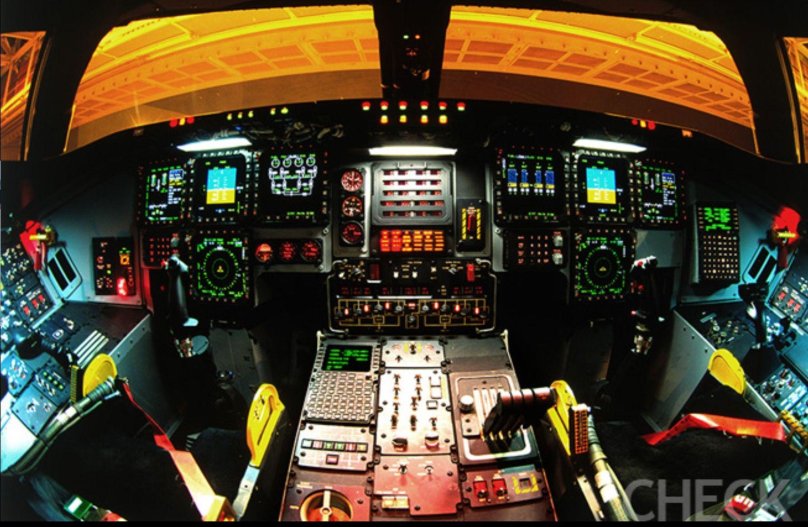 B-2 Spirit кабина