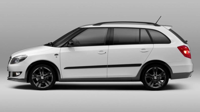 Шкода Фабия 2 универсал