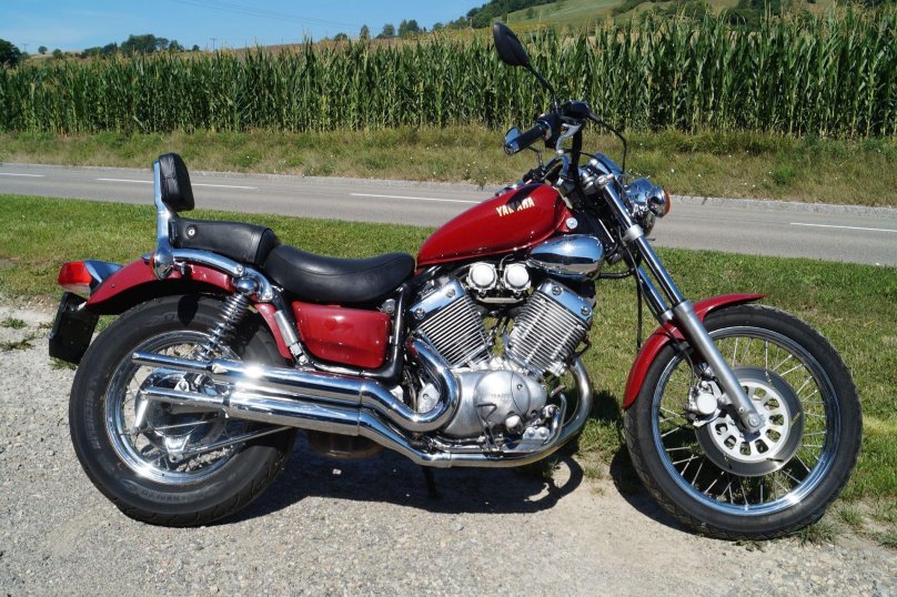 Yamaha XV 400 Virago