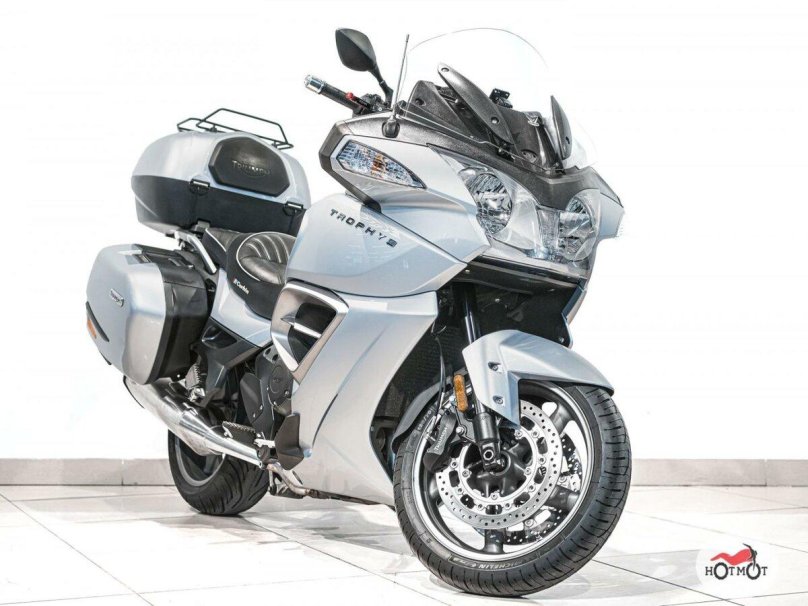 Триумф трофи 1200