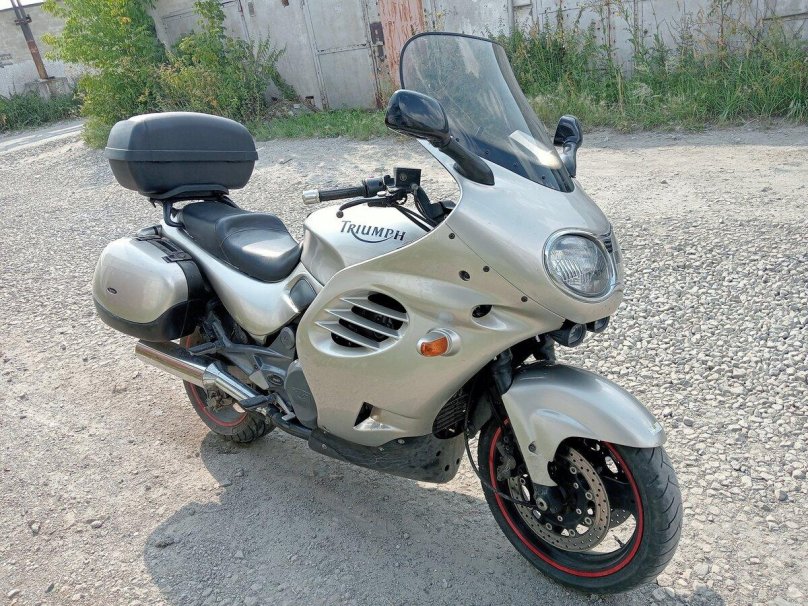 Триумф трофи 900