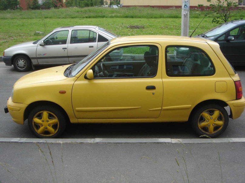 Nissan Micra 2000