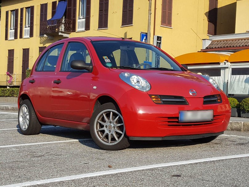 Ниссан Микра к12