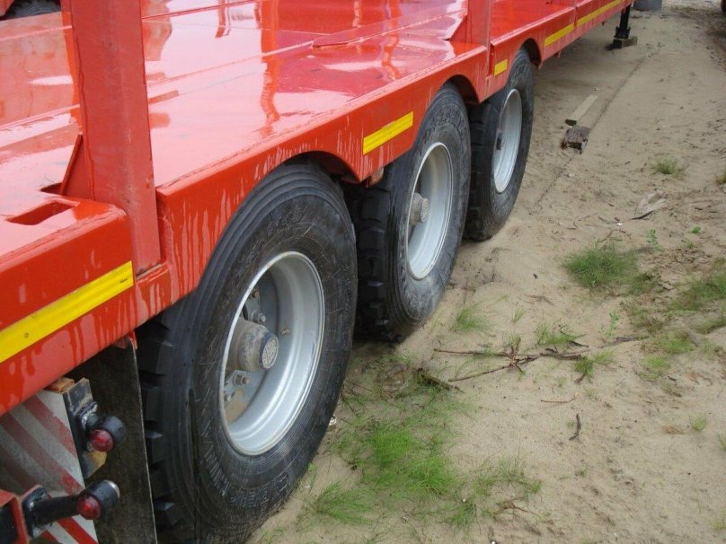 Полуприцеп-тяжеловоз Hartung-943000