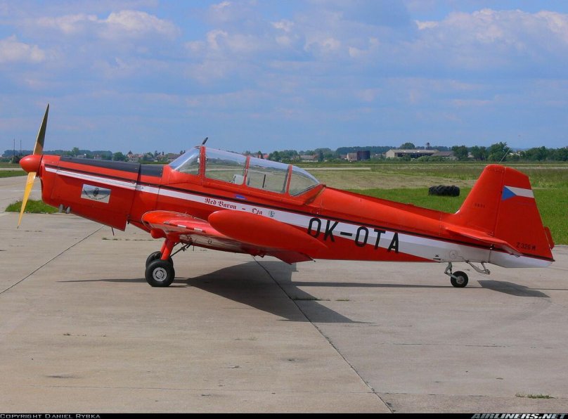 Zlin 326