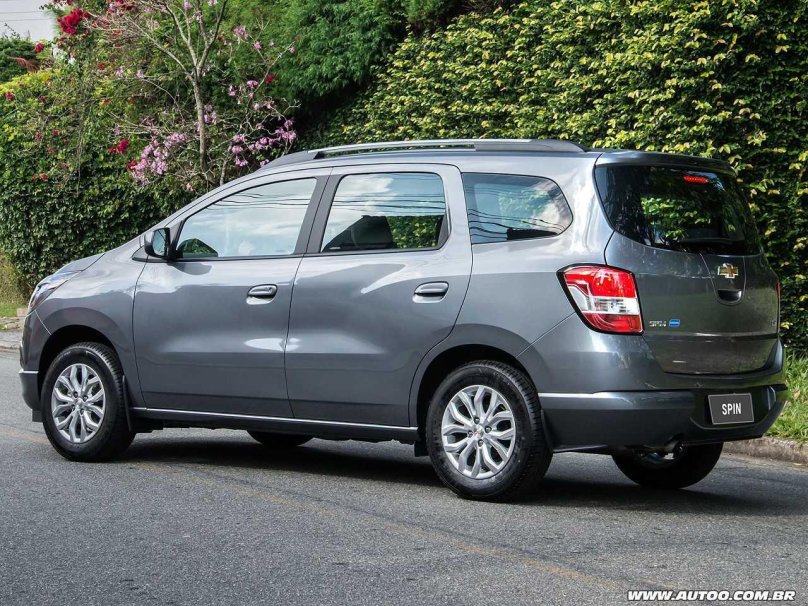 Шевроле компактвэн