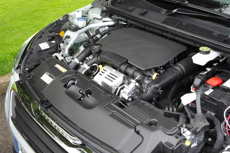 Пежо 308 под капотом