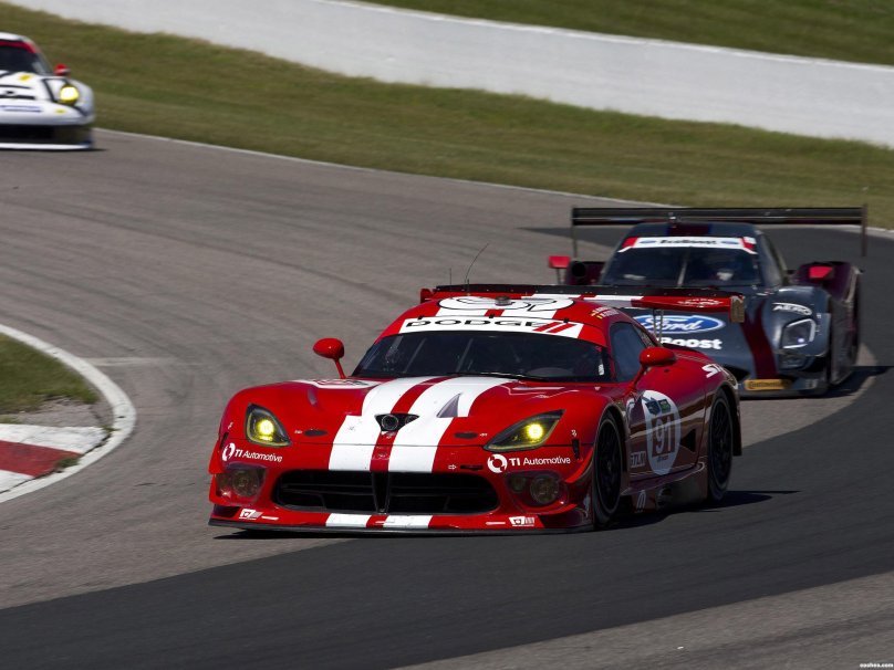 Dodge Viper наскар