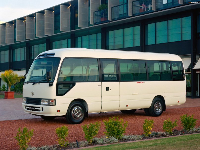 Toyota Coaster 2003