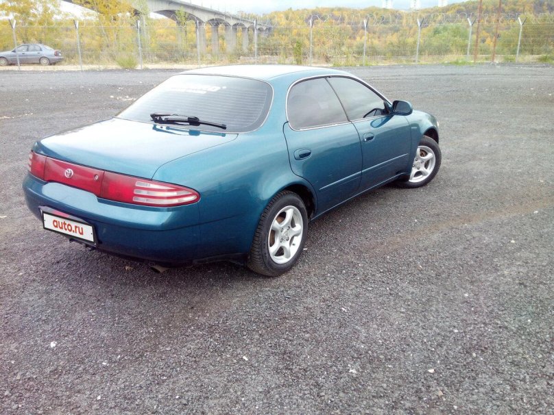 Toyota Sprinter Marino 1992