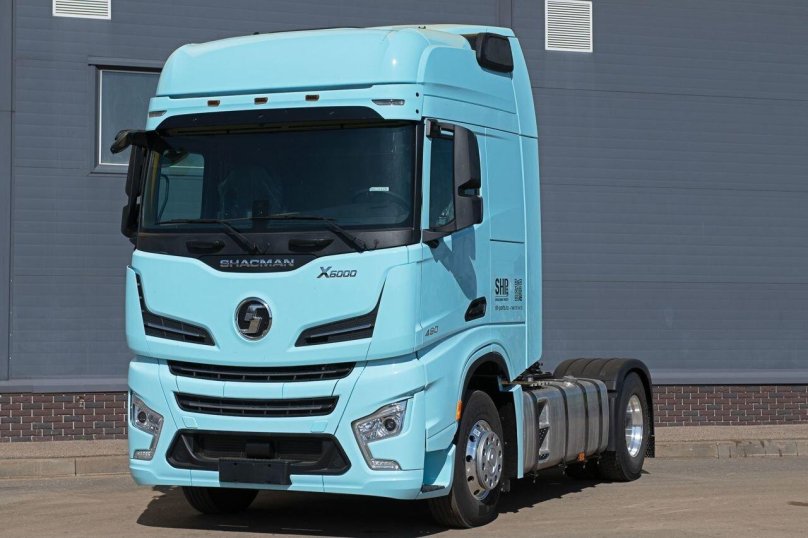 Тягач Shacman x6000 4x2