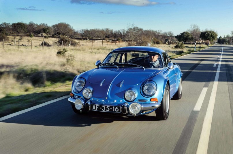 Alpine a110