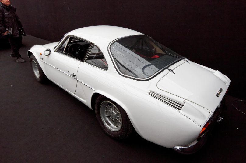 Тойота Алпайн 2018