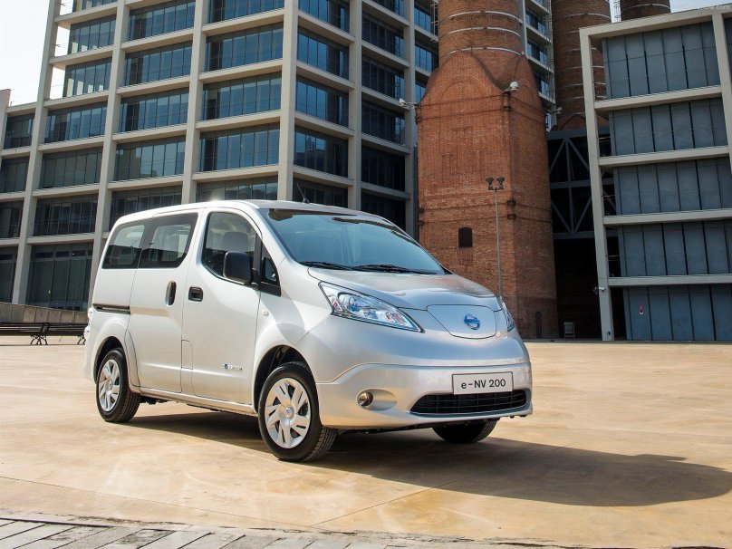 Nissan nv200 электромобиль