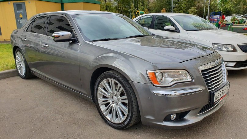Chrysler 300c II