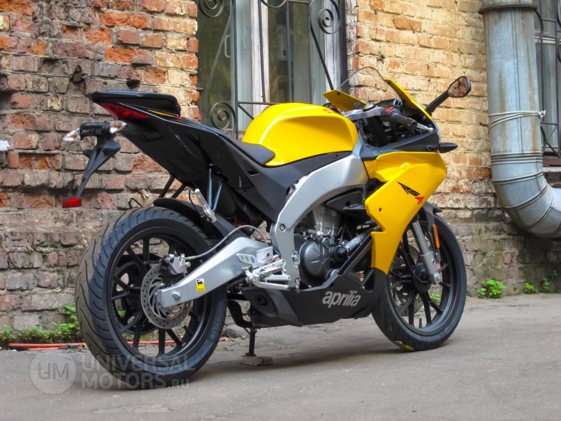 Aprilia 125 мото пилот