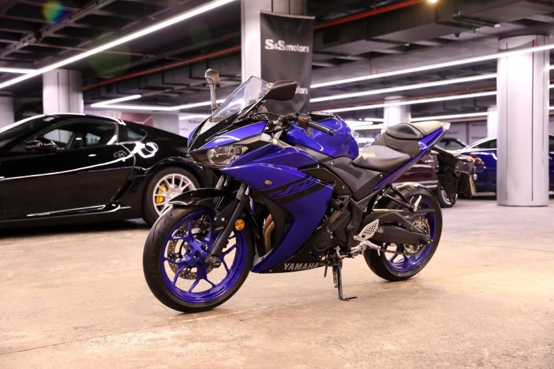 Ямаха YZF r25