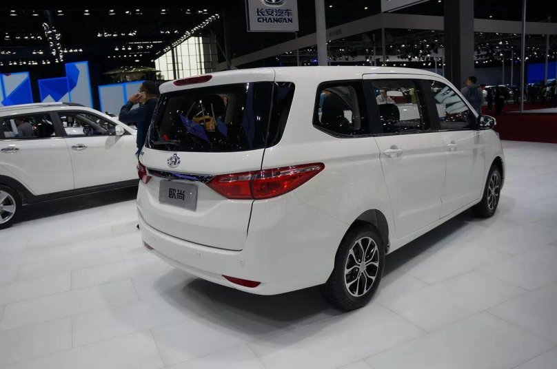 Чанган минивэн 2020