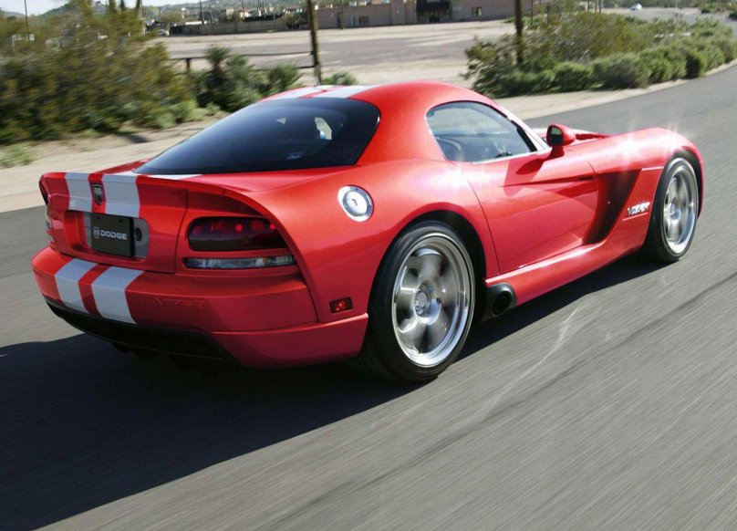 Додж Вайпер СРТ 10