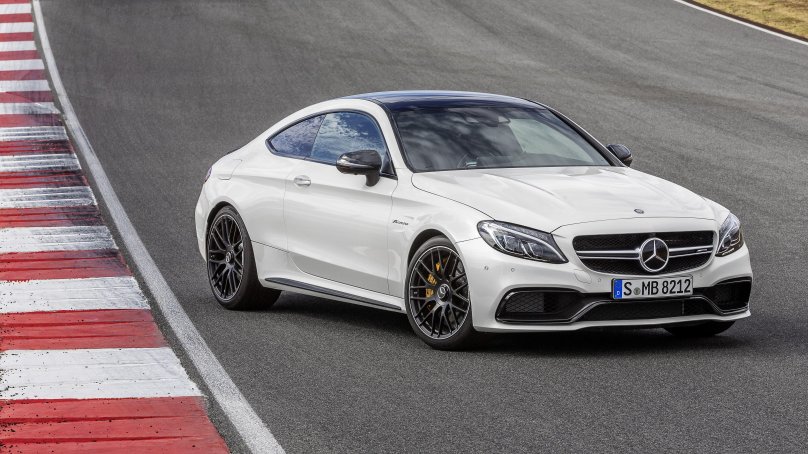 Мерседес ц 63 АМГ купе