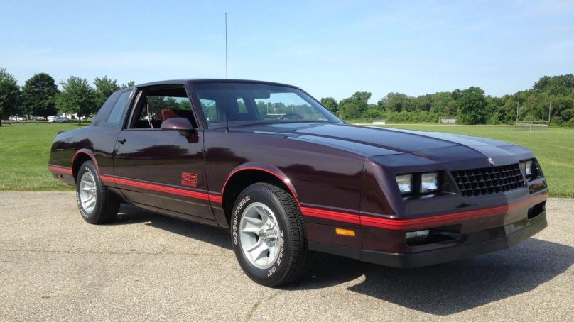 Chevrolet Monte Carlo 1989