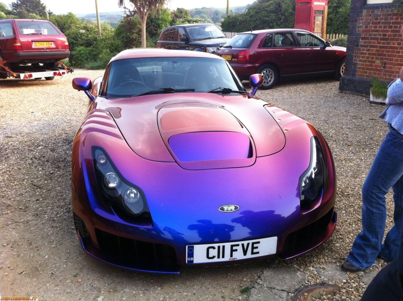 TVR Sagaris Purple Yellow