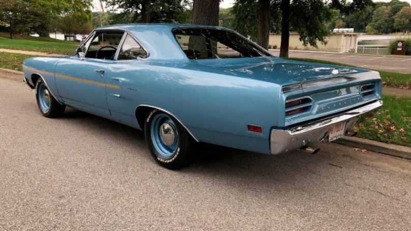 Плимут роад раннер