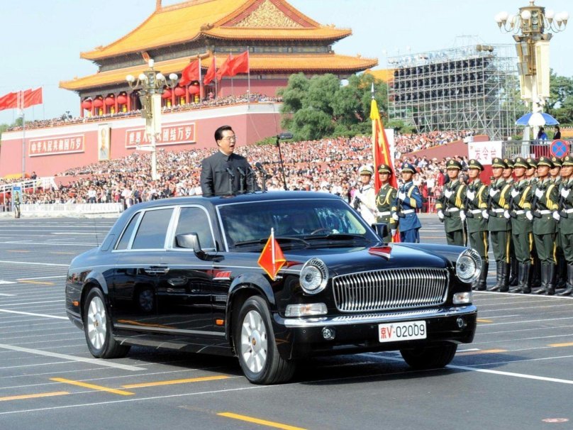 FAW Hongqi HQE l9
