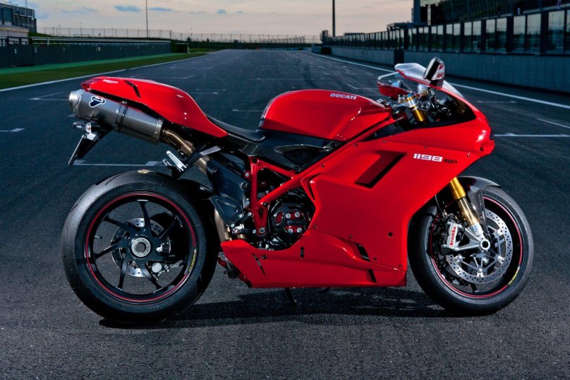 Дукати мотоцикл 1198