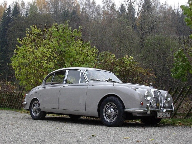 Daimler 250