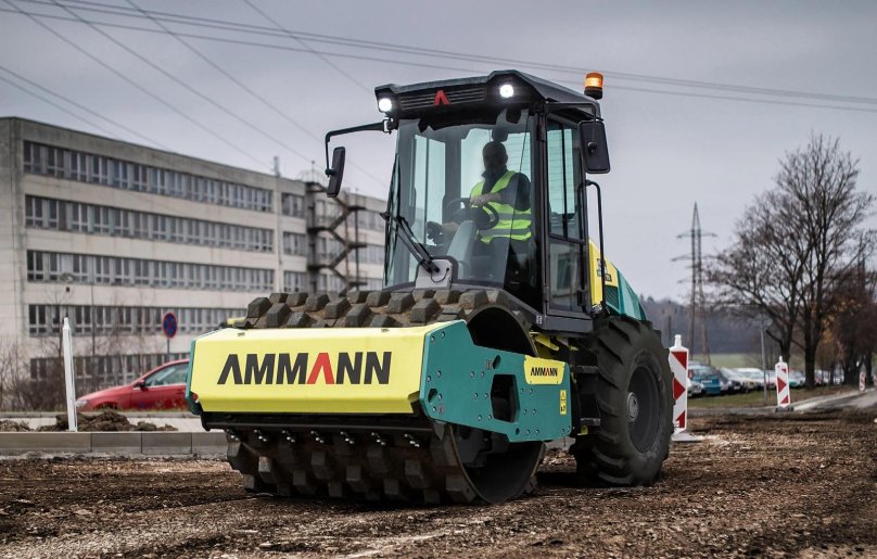 Каток дорожный грунтовый Ammann asc70d