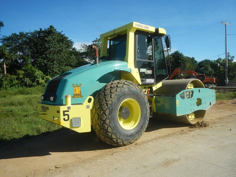 Ammann AP 240