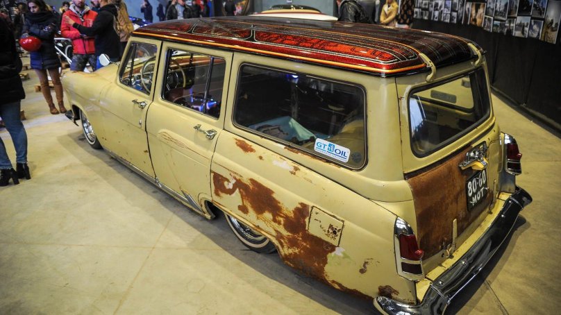 ГАЗ 22 лоурайдер