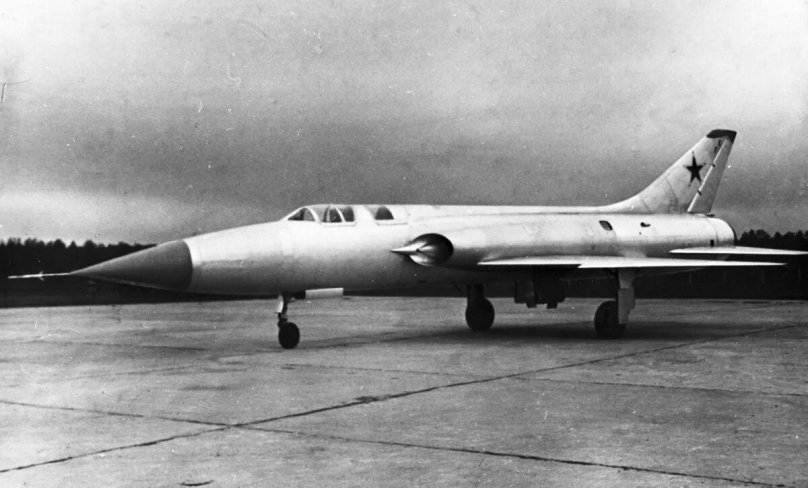 Перехватчик п-1 ОКБ сухого