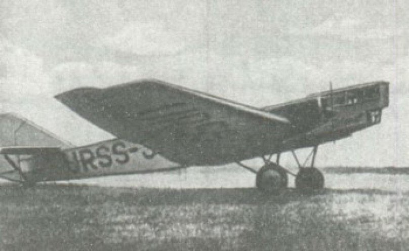 Тб1 бомбардировщик Туполева