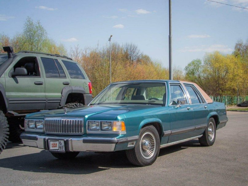 Mercury Grand Marquis 1989