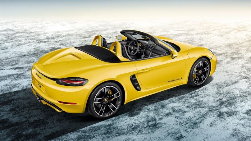 Porsche Boxster 718 Yellow