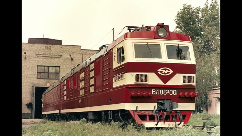 Новочеркасский электровозостроительный завод вл80