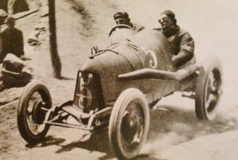 Race car 1922