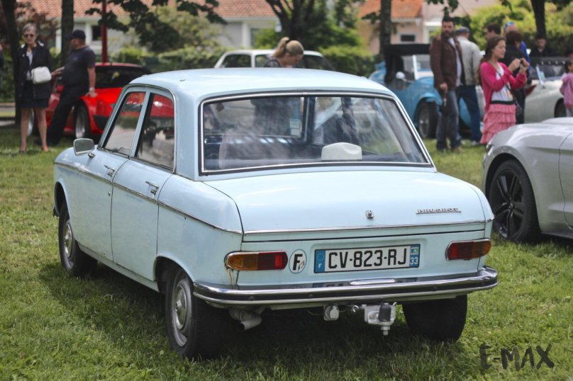 Peugeot 204