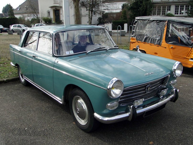 Peugeot 404