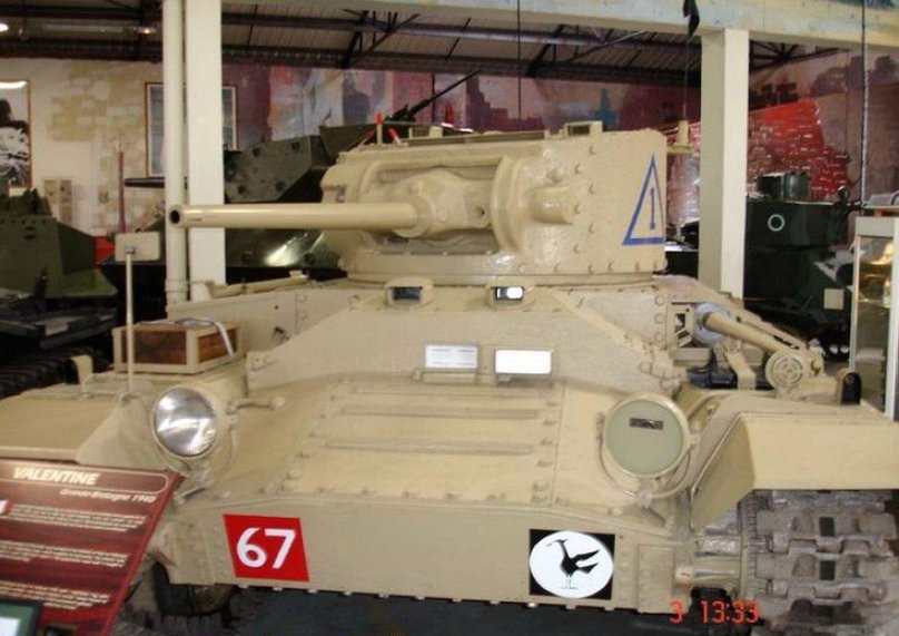 Танк Валентайн 11