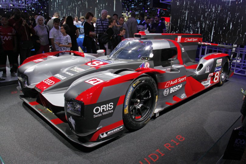 Audi r18 lmp1 spec-2016