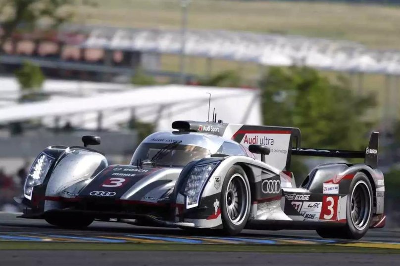 Audi r18 TDI E tron