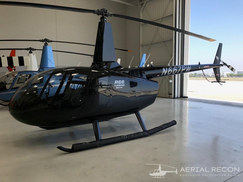 Robinson r66 Marine