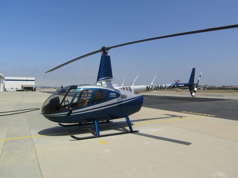 Robinson r66 Marine